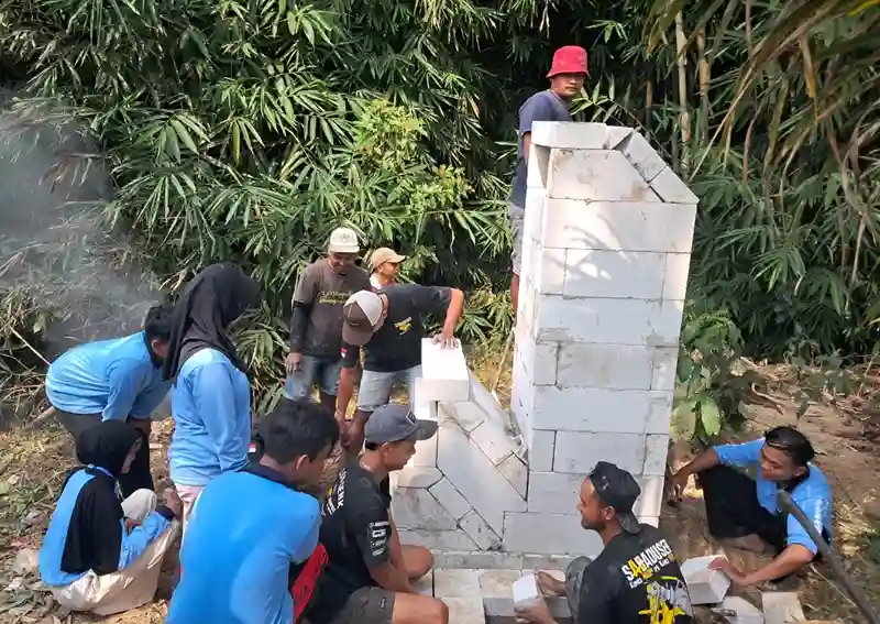 teknologi-rocket-stove-pengolahan-sampah-anorganik-magelang