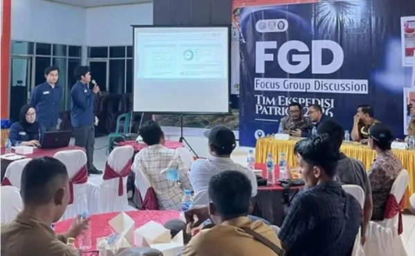 Suasana Focus Group Discussion (FGD) TEP Undip yang membahas potensi hilirisasi pertanian bersama warga Telang.