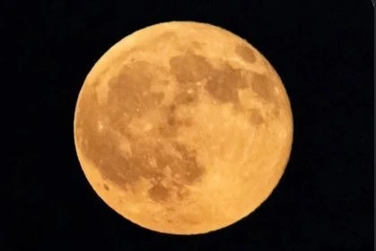 Malam Ini! Puncak Harvest Moon Hiasi Langit Jawa Tengah, Begini Cara Terbaik Menyaksikannya